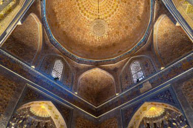 Özbekistan 'daki eski Özbek mezarı Amir Temur maqbarasi, Gori Amir' in içinde..