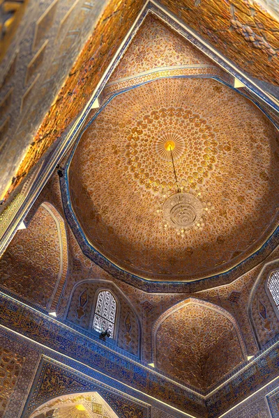 Interior Old Ancient Uzbek Tomb Amir Temur Maqbarasi Gori Amir — Stock Photo, Image