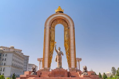 Tacikistan 'ın merkezi meydanı, Dushanbe. Ulusal kahramanın heykeli - Arama sonuçları Web sonuçları Ismoil Somoni