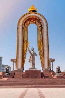 Tacikistan 'ın merkezi meydanı, Dushanbe. Ulusal kahramanın heykeli - Arama sonuçları Web sonuçları Ismoil Somoni
