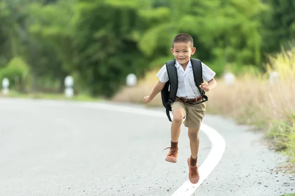 学校、タイの学生に戻る — ストック写真