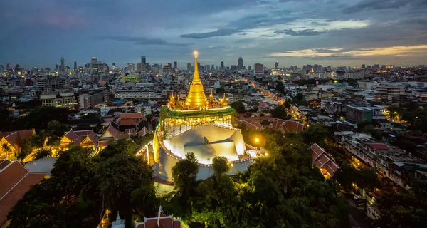 El Monte Dorado en Wat Saket —  Fotos de Stock