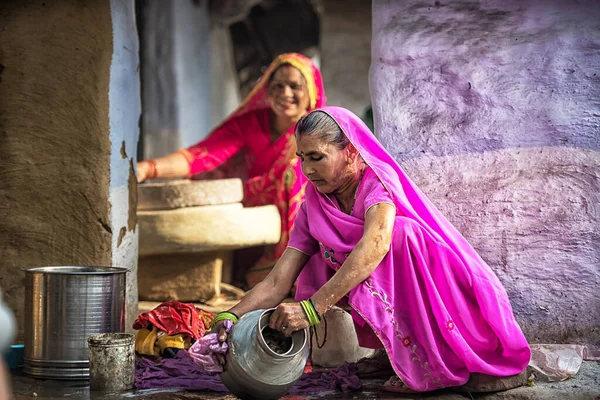 Mathura India Febrero 2018 Utensilios Limpieza Para Mujeres Casa Mathuda — Foto de Stock