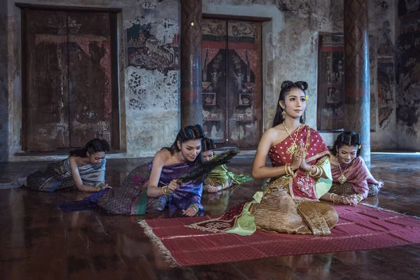 Mooi Thais Meisje Thaise Traditionele Kostuummooi Thais Meisje Thaise Traditionele — Stockfoto