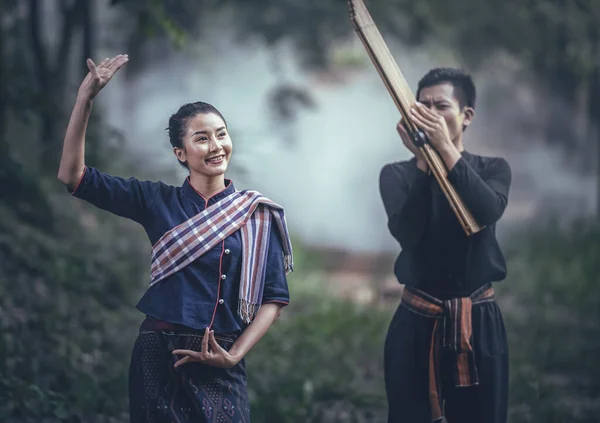 Thailändsk Traditionell Dans Enligt Rytmen Musik Traditionella Nordöstra Vass Mun — Stockfoto