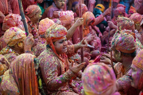 Mathura India Feburary 2018 Indiase Hindoe Feestvierders Besmeurd Met Kleurendans — Stockfoto