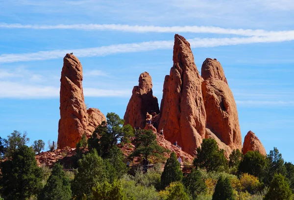 Agujas Roca Roja Alcanzan Hacia Cielo Jardín Los Dioses Colorado —  Fotos de Stock