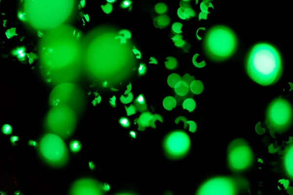 Bokeh verde luzes embaçadas cor abstrata . — Fotografia de Stock