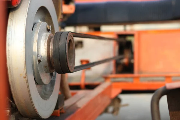 Belt drive pulley for power driving. Belt for driving tractors.