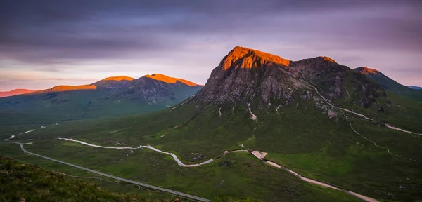 Buchaille Etive Mor em uma noite de verão — Fotografia de Stock