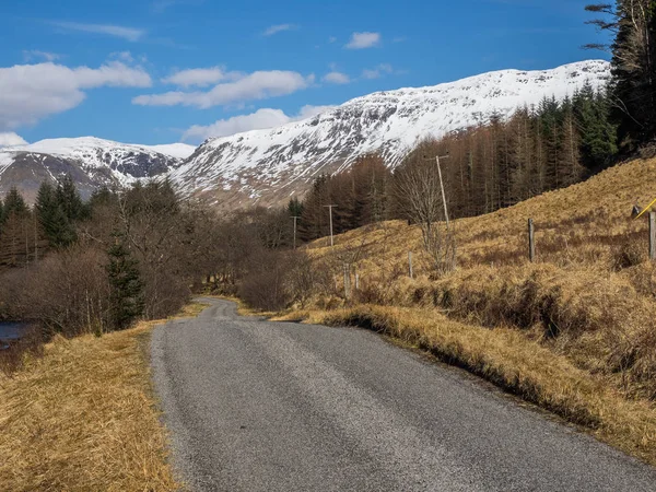 Glen Orchy road v skotské vysočiny — Stock fotografie