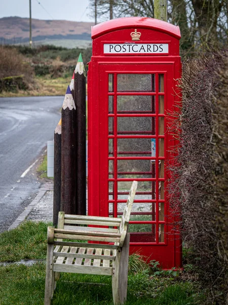 Red Phone box shop — Stock Photo, Image