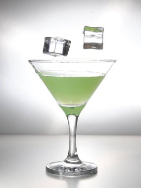 Dünyanın en ünlü kokteyllerinden biri, Lemon / Lime Daiquiri. 