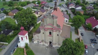 Kasabadaki Katolik Kilisesi 'nin Ponorama' sı.