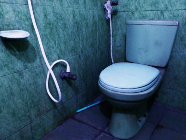 Tuvalet Tuvaleti. Batı Klozeti. Eddy Tuvaleti. Su tasarruflu Tuvaletler. Eddy İkili Tuvalet Tuvaleti..