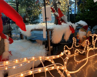 Oyuncak Noel Baba ve Elfler.