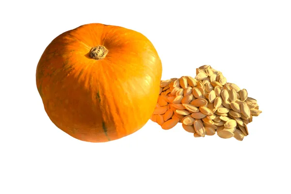 Beyaz arka planda portakal kabağı ve balkabağı tohumları. Diyet mevsimlik sebze. Sebze için vitamin ürünü..