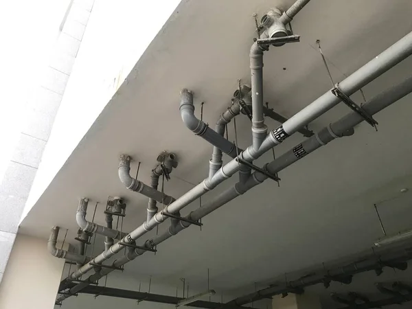 Pvc Tesisat Tuvalet Banyo Için Çalışıyor Beton Döşeme Altında Dirsek — Stok fotoğraf