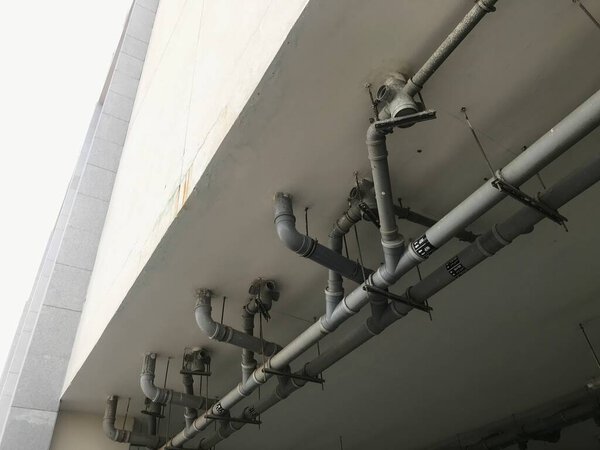 ПВХ сантехнические работы для туалета и ванной комнаты, построенные под плитным бетоном с фитингами, как локти Tee муфты и т.д.
