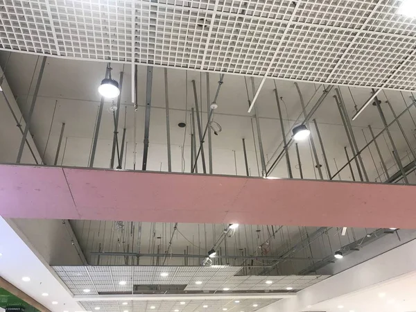 Macro Grid Faux Plafond Autour Gypse Fini Cours Réalisation Qui — Photo