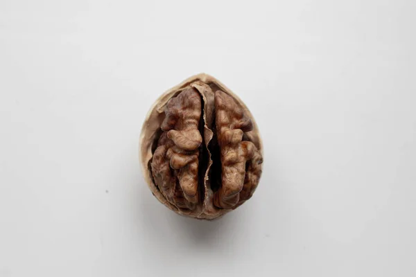 Cracked Walnuts Isolated White Background — Stock Photo, Image