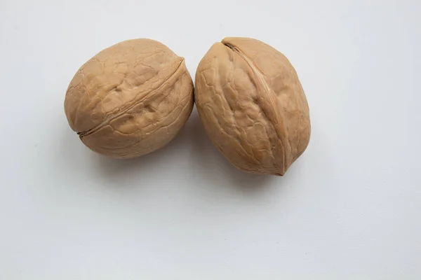 Cracked Walnuts Isolated White Background — Stock Photo, Image