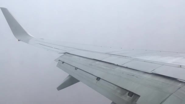 Vista Del Cielo Aereo Jet Wing Nuvole Dalla Finestra Sfondo — Video Stock