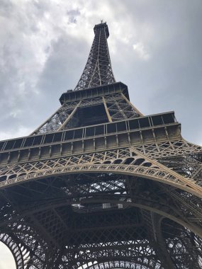 Paris, Fransa, 05.25.2019 Eyfel Kulesi. Avrupa 'nın en iyi hedefi