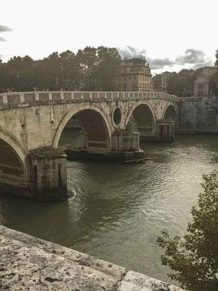 Puente Que Conduce Piazza Trilussa Trastevere Roma —  Fotos de Stock