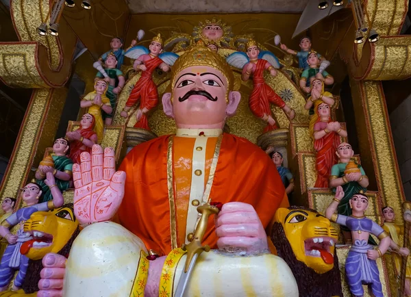 Ujjain- m.p.- india- 9 noviembre 2019, gran escultura de dios indio — Foto de Stock