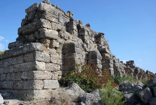 土耳其 2019年10月16日 古城赛德的废墟 古罗马渡槽 在土耳其度过了一个愉快的暑假 土耳其的边疆 — 图库照片