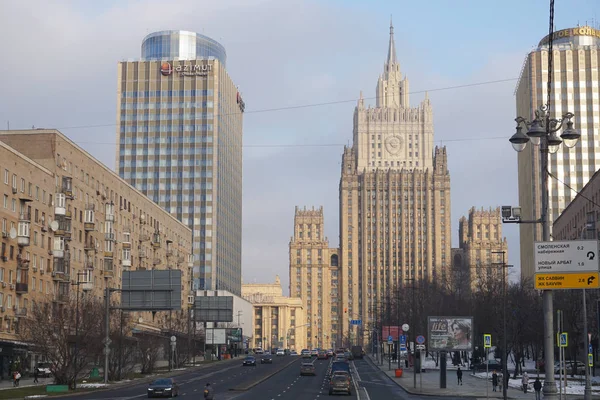 Moscow Russia February 2020 Smolenskaya Street View Borodino Bridge Background — Stock Photo, Image