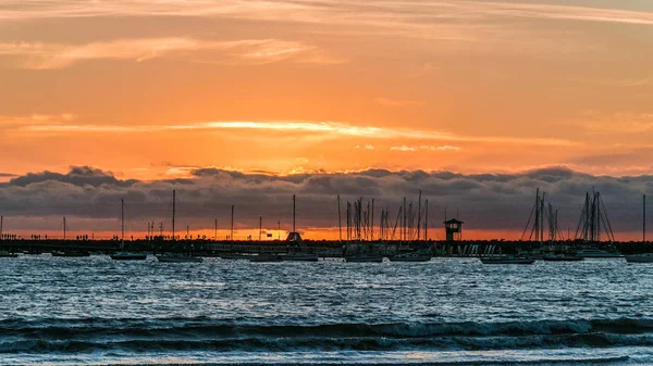 Coucher de soleil à la Marina de Melbourne, Australie — Photo