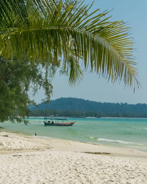4 k Пляж на острове Ко Ронг, Камбодия — стоковое фото