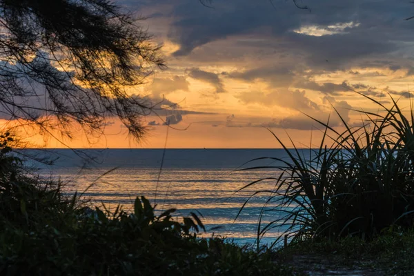 Tropical Sunset from Koh Rong Island, Cambodia — Stock Photo, Image