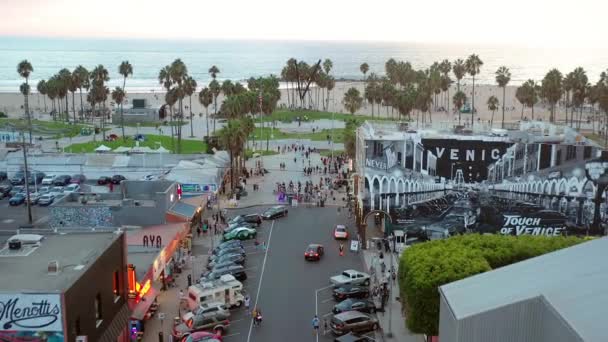 Aerial view of the Venice neighbourhood from the beach to the town — Stock Video