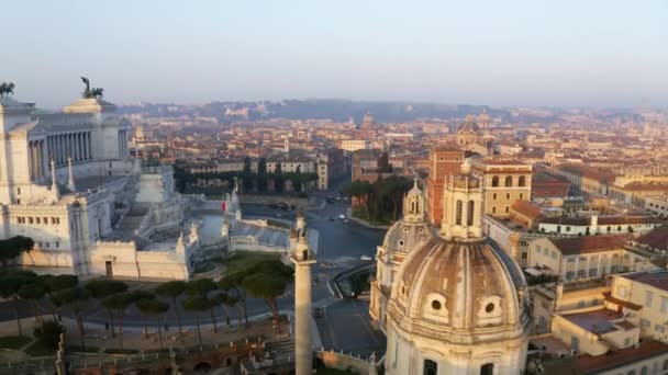 Беспилотник на площади Венеции, Рим — стоковое видео