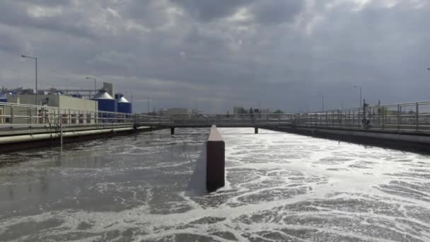 Wide angle shot of a water tank in a water treatment plant — Stock Video