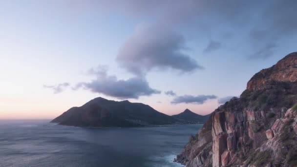 Zeitraffer eines Sonnenuntergangs über der Bucht von Hout, Südafrika — Stockvideo