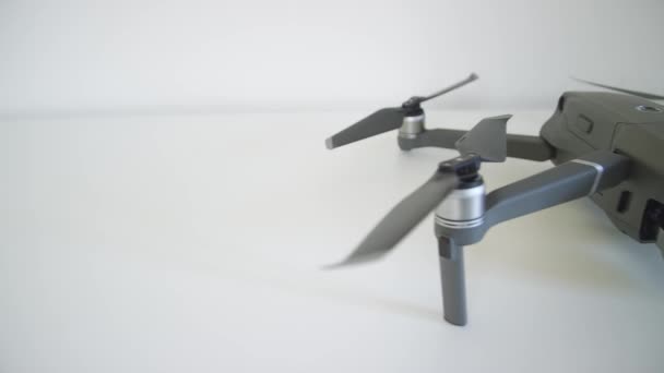 Drohnenortung — Stockvideo