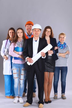 İnsanlar çeşitli meslekler ile gülümseyen portresi