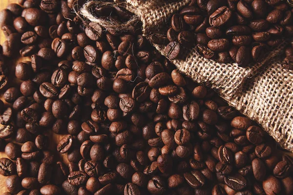 Granos de café negro — Foto de Stock