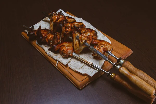 Mangalda tavuk kanadı