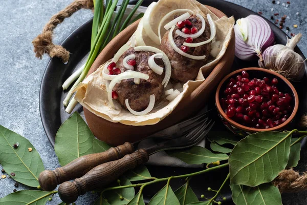 Котлеты Традиционной Грузинской Кухни Апхазура Каменном Фоне — стоковое фото