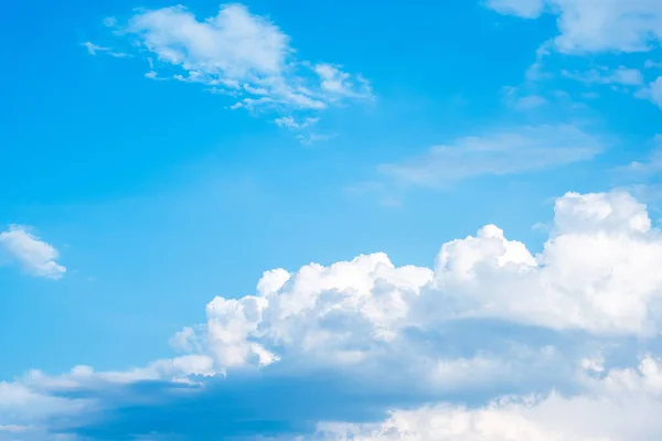 Nubes Blancas Hermoso Cielo Azul — Foto de Stock