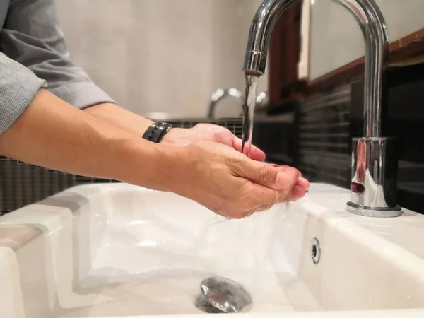 Washing Hands Water Auto Faucet Hygiene Concept — Stock Photo, Image