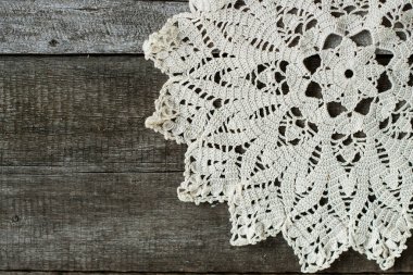 El yapımı pamuk ipliğinden örülmüş peçete. Tığ işi na