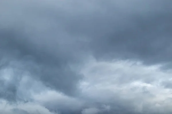 Awan Langit Dramatis Melihat Latar Belakang Tekstur Epos Utara Abu — Stok Foto