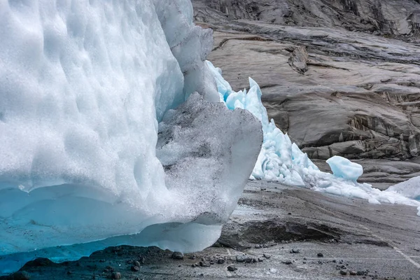 Льодовик Нігардсбрейн Снігопад Розташовані Близько Національного Парку Йостедальсбрейн Норвезькі Гори — стокове фото