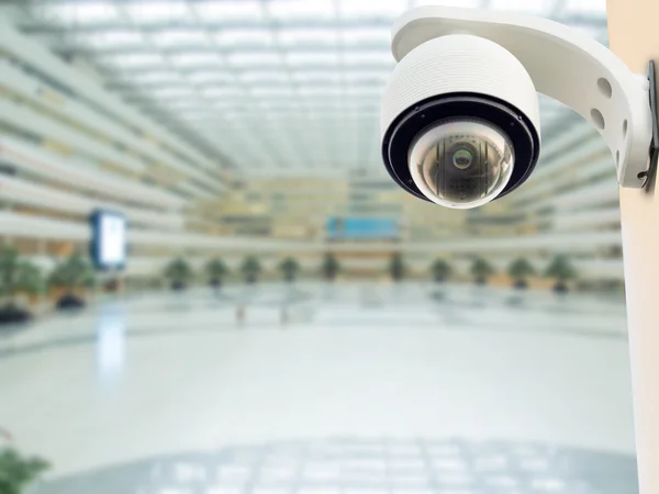 Câmera CCTV de segurança ou sistema de vigilância — Fotografia de Stock
